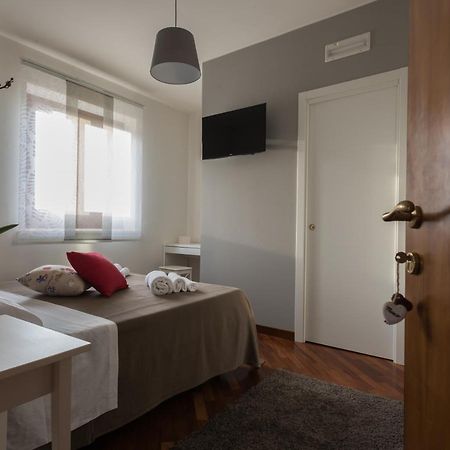 Ellebì B&B Montone  Ngoại thất bức ảnh