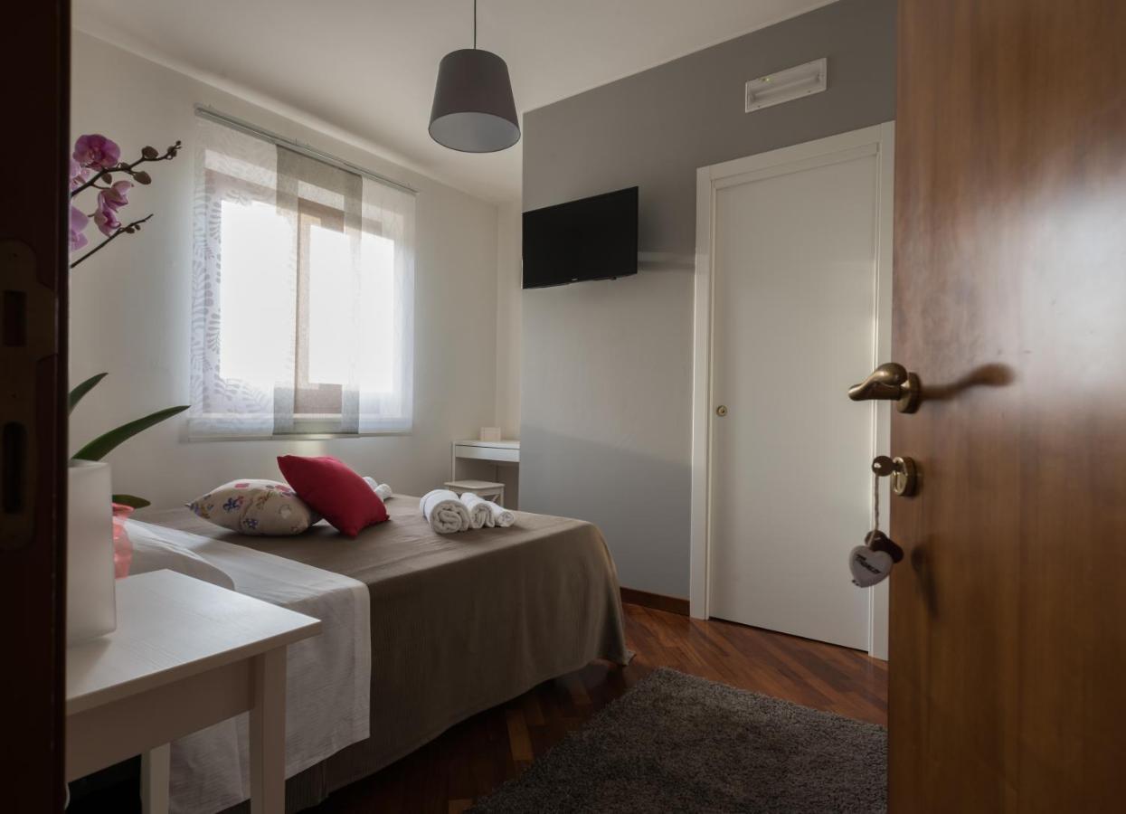 Ellebì B&B Montone  Ngoại thất bức ảnh