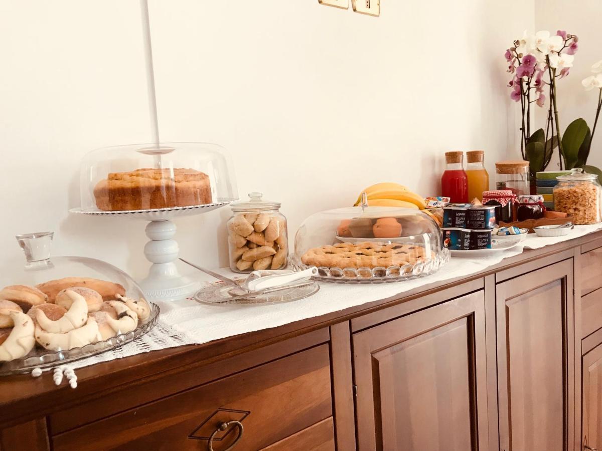Ellebì B&B Montone  Ngoại thất bức ảnh
